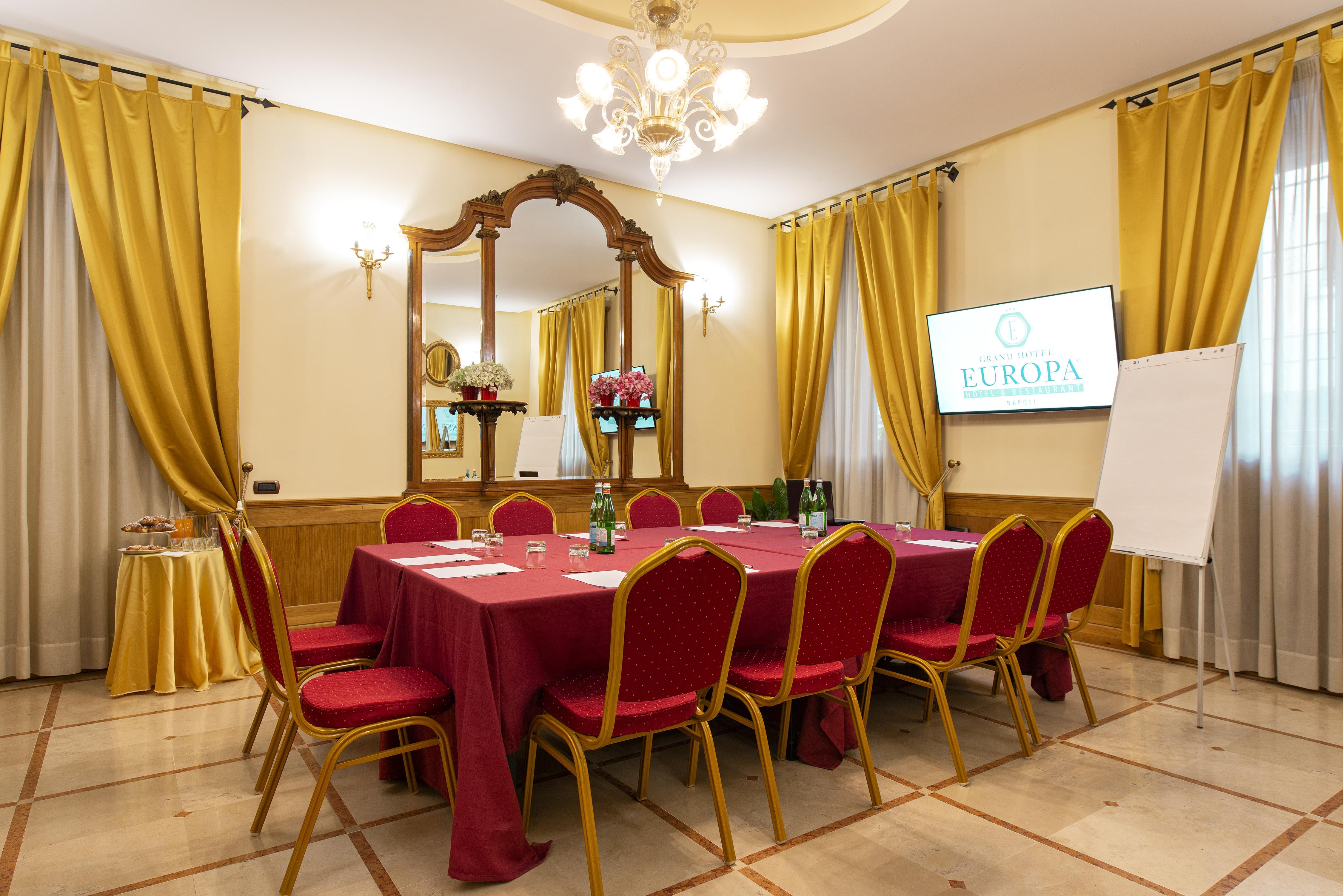 Grand Hotel Europa & Restaurant Naples Exterior photo