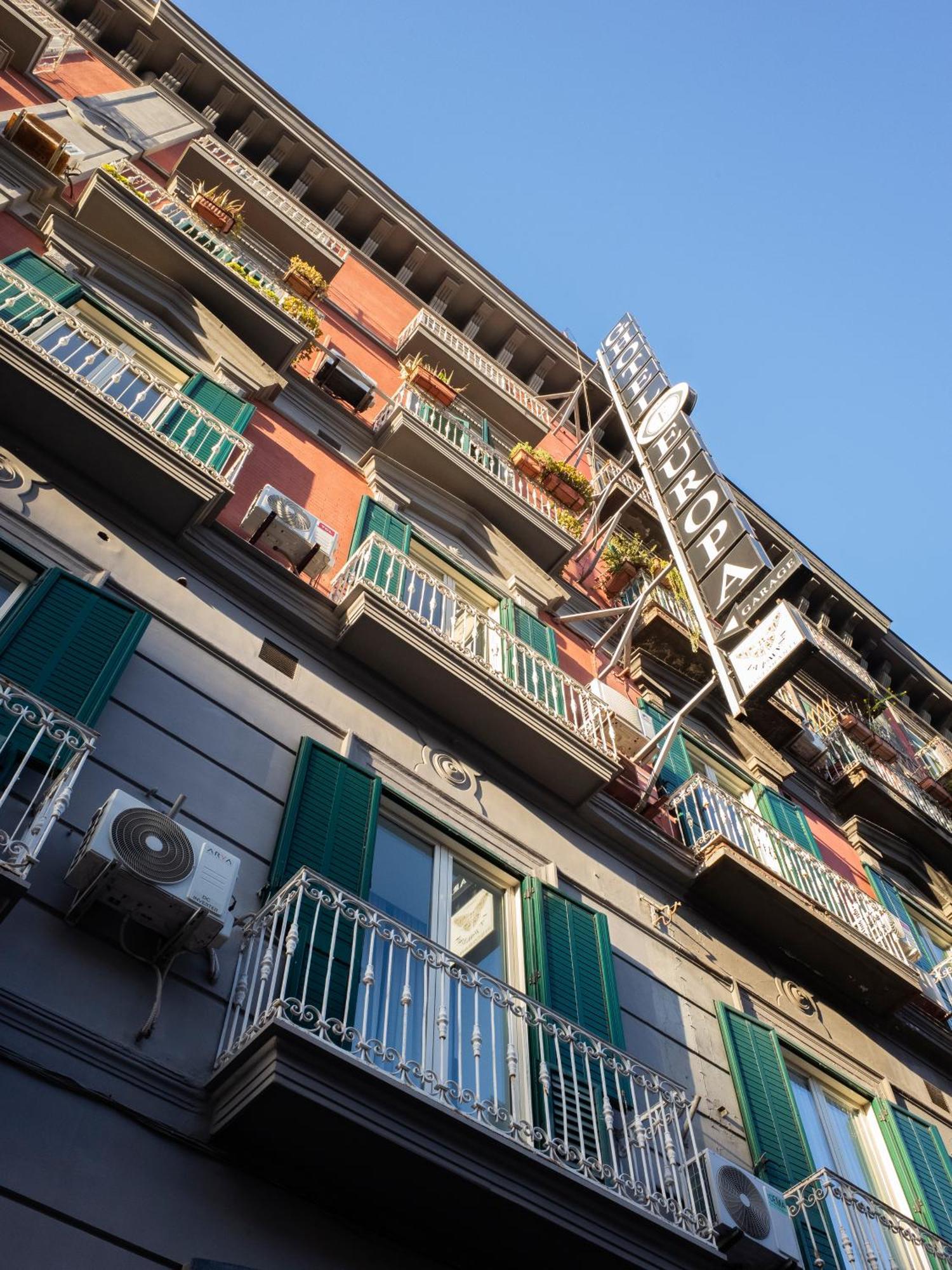 Grand Hotel Europa & Restaurant Naples Exterior photo